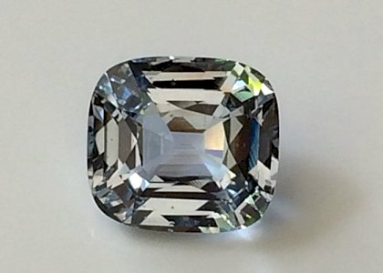 7.52 Cts Natural Unheated White Sapphire Rare Gorgeous very bright and lively Ceylon Sapphire